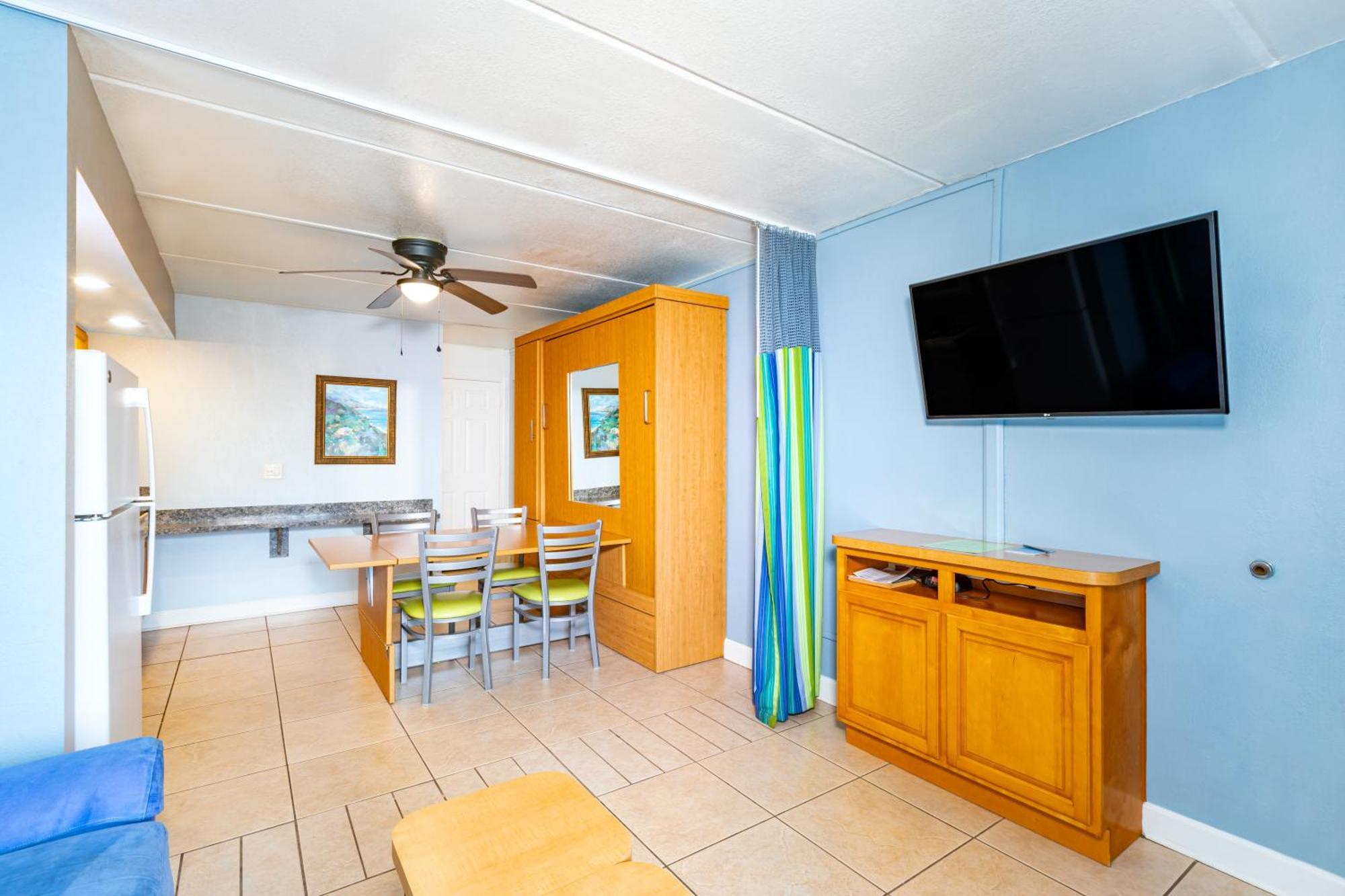 Fantasy Island Resort, デイトナ・ビーチ・ショアーズ 部屋 写真